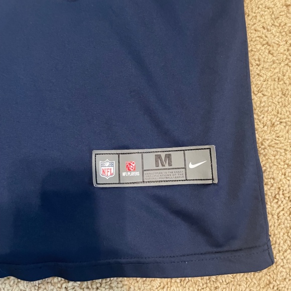 Cowboys Jersey (Vander Esch) - Picture 2 of 3